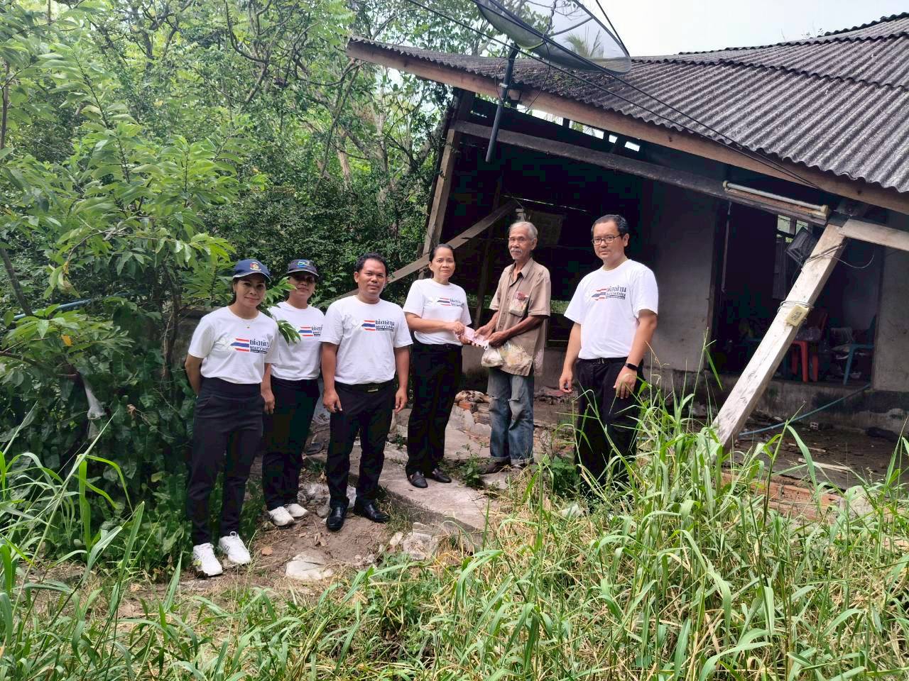 พช.สทิงพระ สำรวจครัวเรือนยากจน เพื่อสำรวจปัญหาความต้องการ และหาแนวทางให้การช่วยเหลือต่อไป